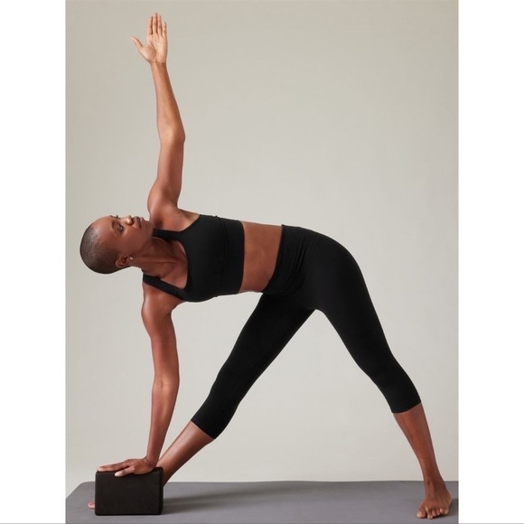 ATHLETA Black High Waisted Cropped Leggings - Picture 1 of 4
